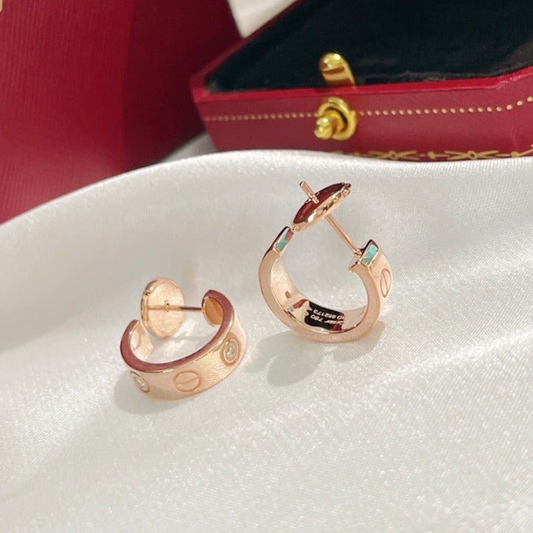[Triumph Jewelry]LOVE EARRINGS 5.7MM 2 DIAMONDS