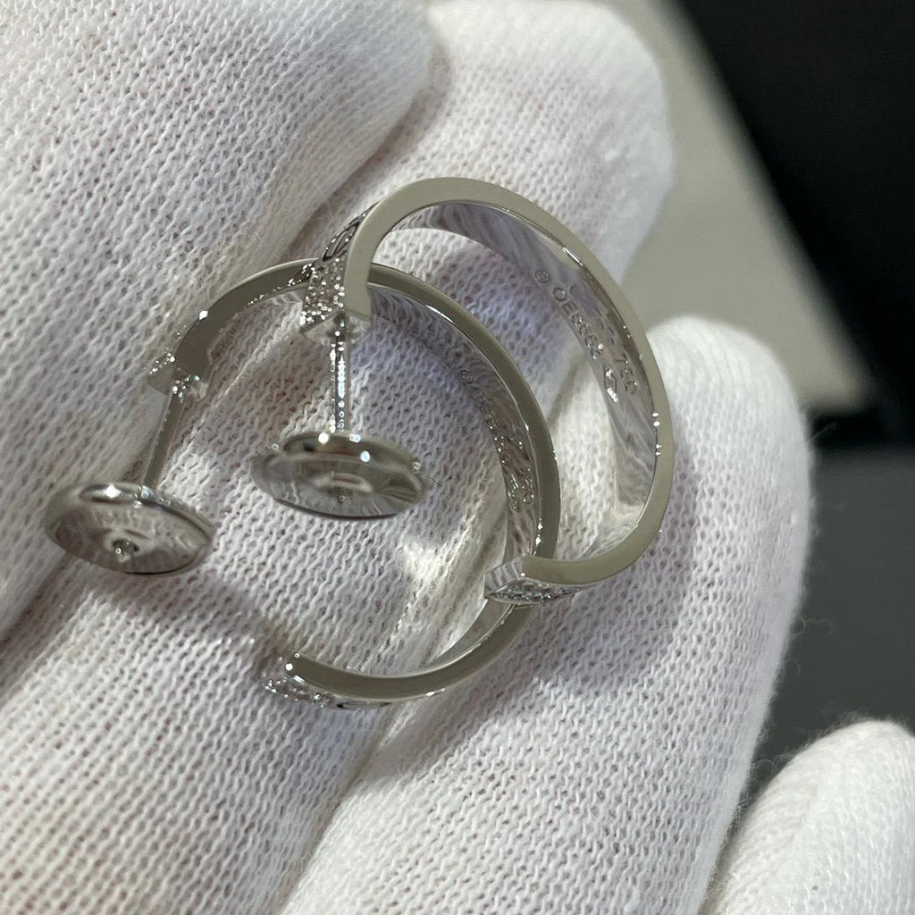 [Triumph Jewelry]LOVE EARRINGS 3.6MM DIAMOND PAVED