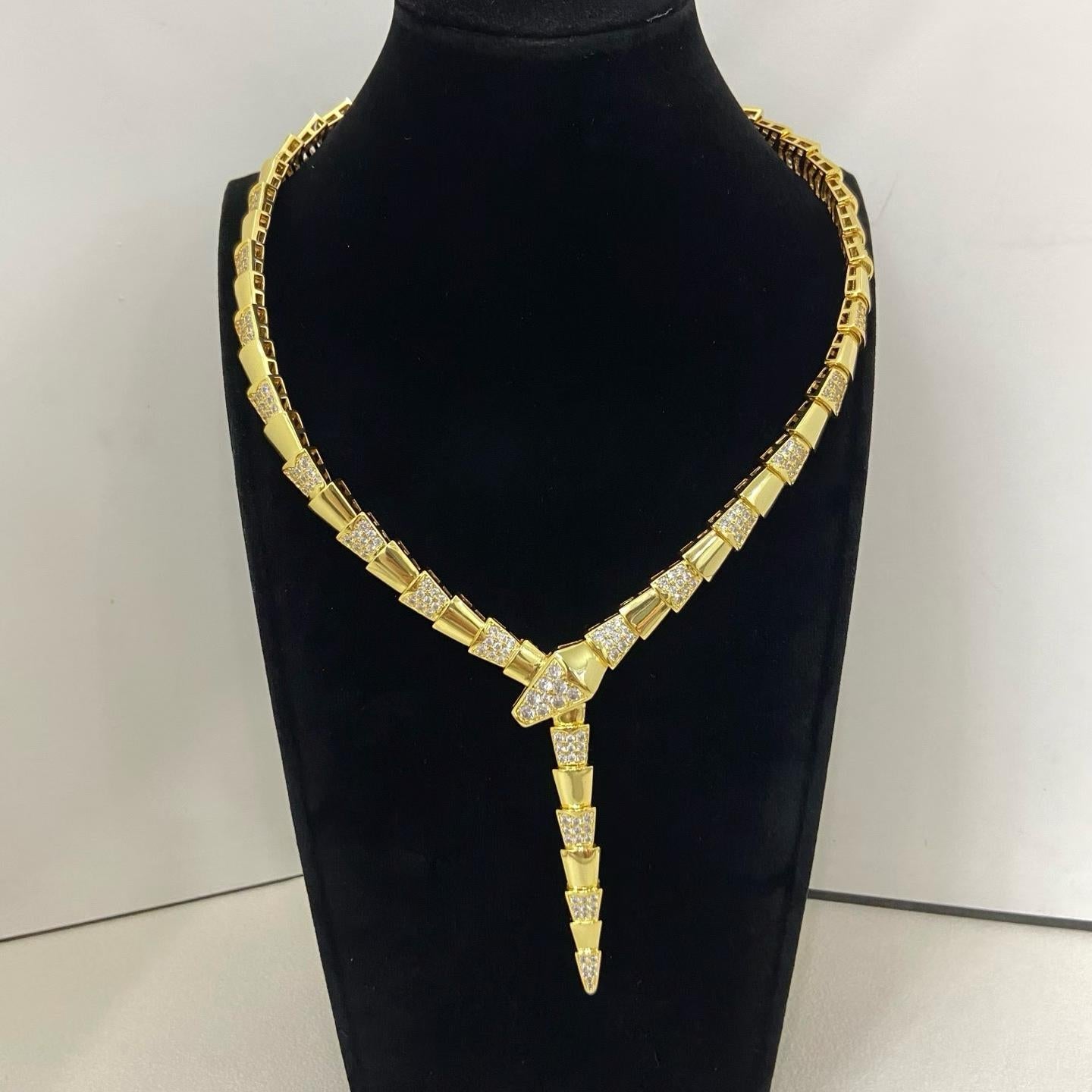 [Triumph Jewelry]NEW WIDE BAND INLAID DIAMOND SNAKE NECKLACE