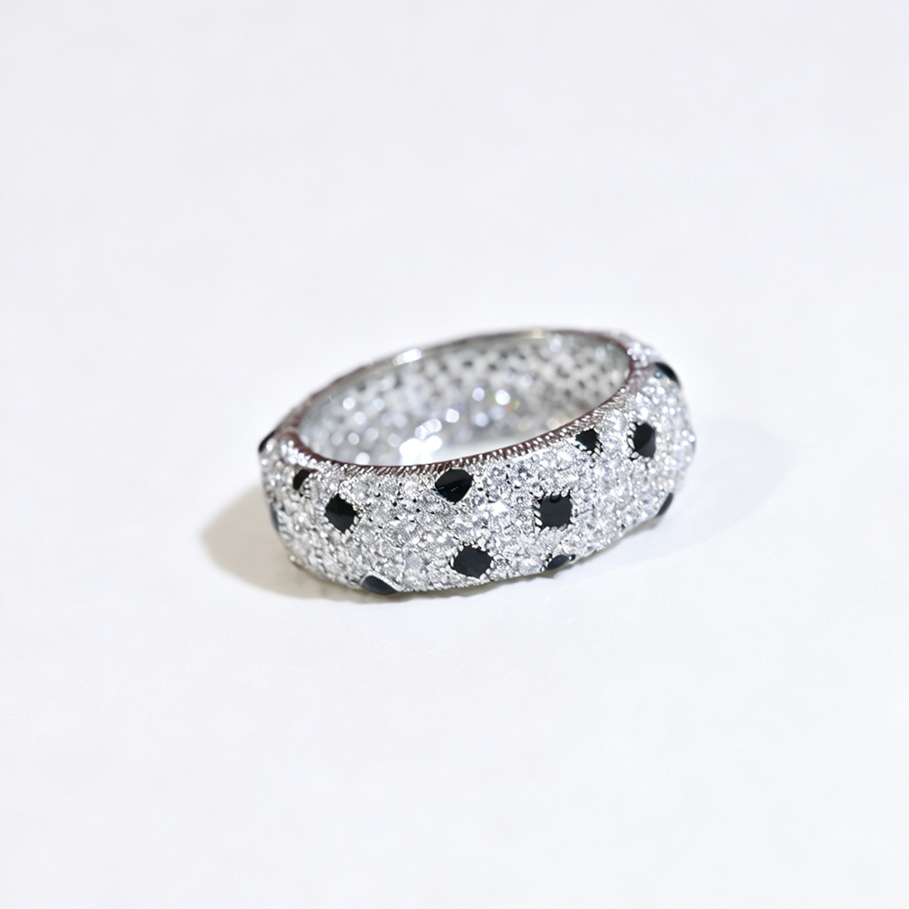 [Triumph Jewelry]PANTHERE SPOTTED FULL DIAMOND RING