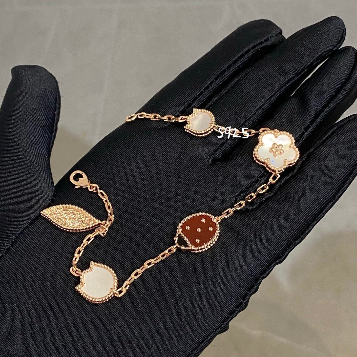 [Triumph Jewelry]LUCKY SPRING 5 MOTIF BRACELET1