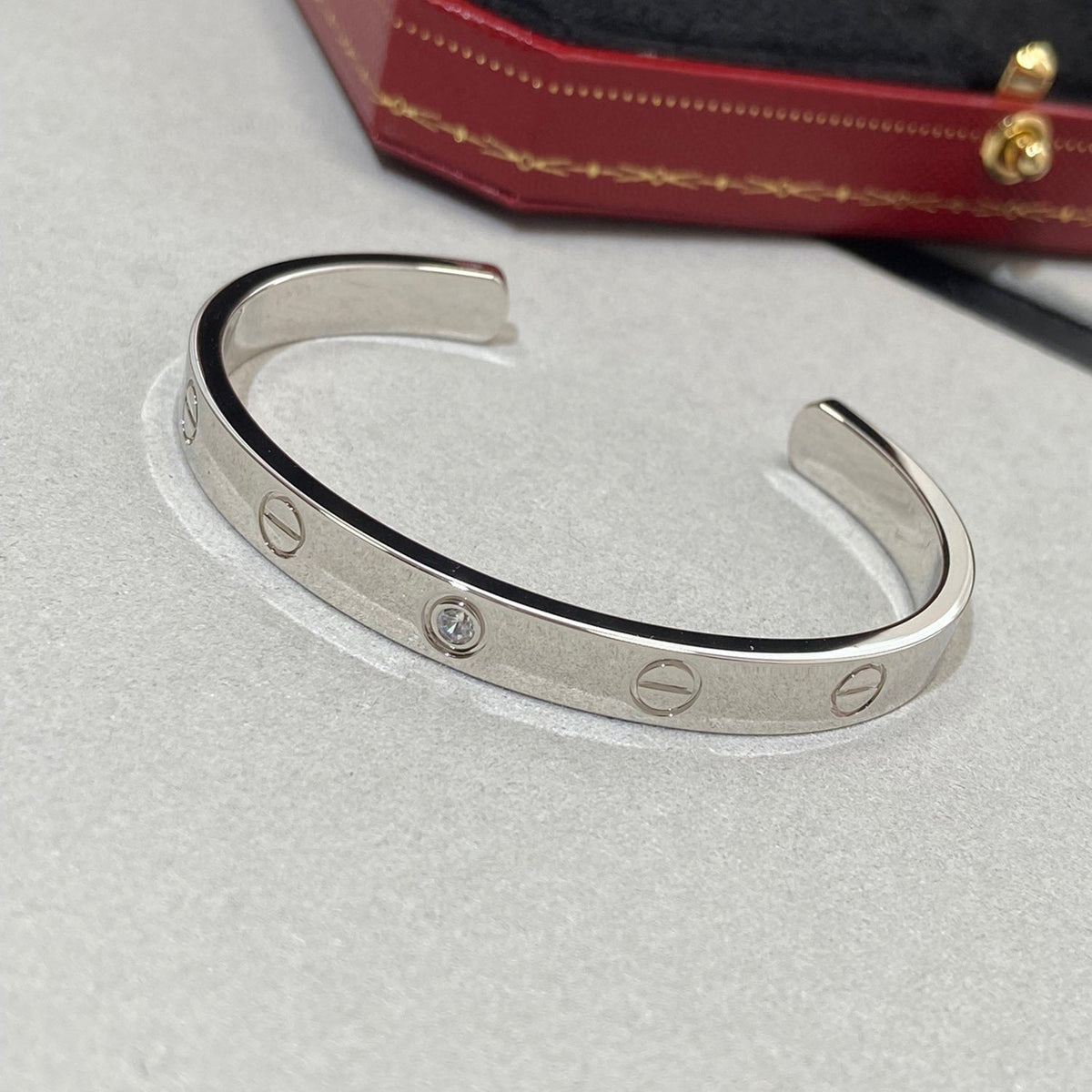 [Triumph Jewelry]LOVE BRACELET 6.1MM 1 DIAMOND OPEN CUFF