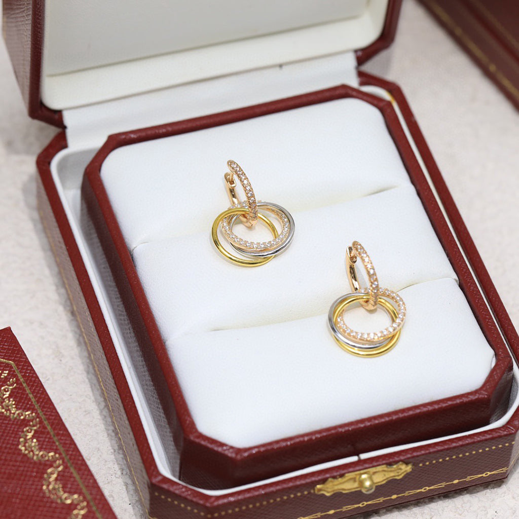 [Triumph Jewelry]TRINITY HALF DIAMOND  EARRINGS