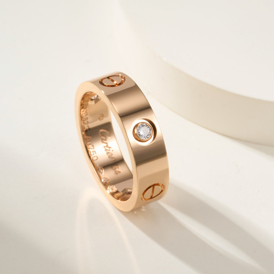 [Triumph Jewelry]LOVE 4MM 1 DIAMOND RING