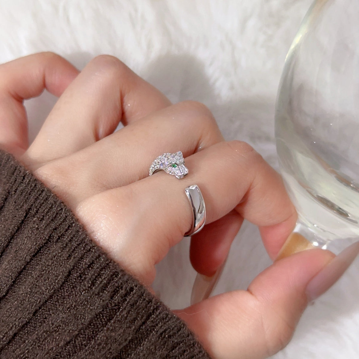 [Triumph Jewelry]PANTHERE HALF DIAMOND SMALL RING