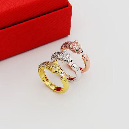 [Triumph Jewelry]PANTHERE HALF DIAMOND SMALL RING