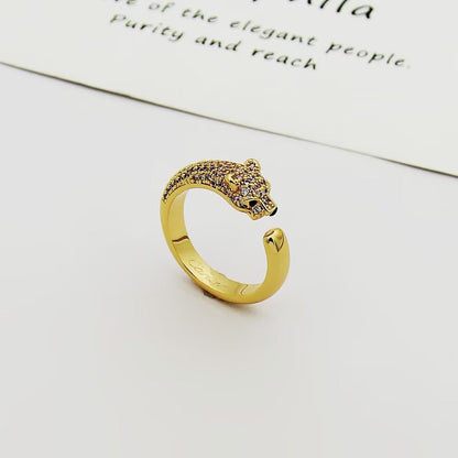 [Triumph Jewelry]PANTHERE HALF DIAMOND SMALL RING
