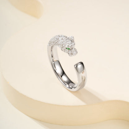 [Triumph Jewelry]PANTHERE HALF DIAMOND SMALL RING