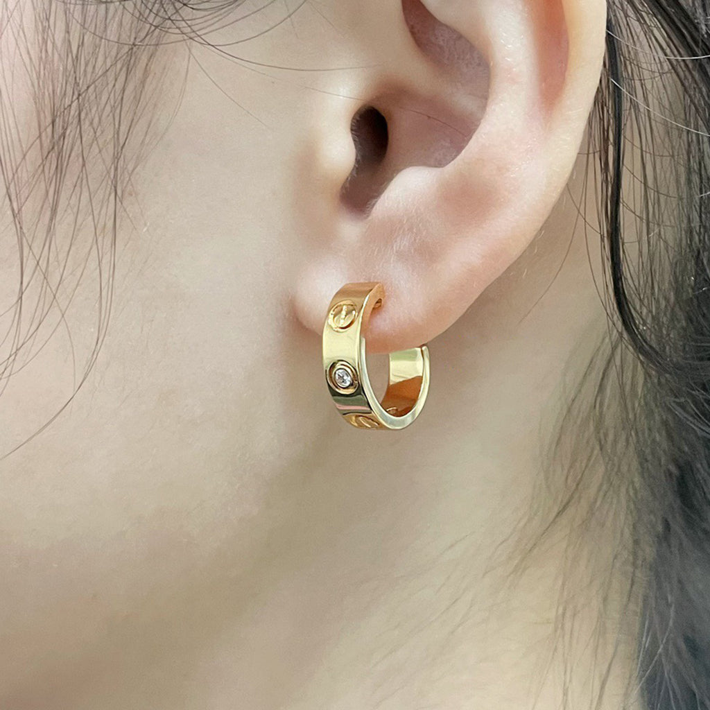 [Triumph Jewelry]LOVE EARRINGS 5.7MM 2 DIAMONDS