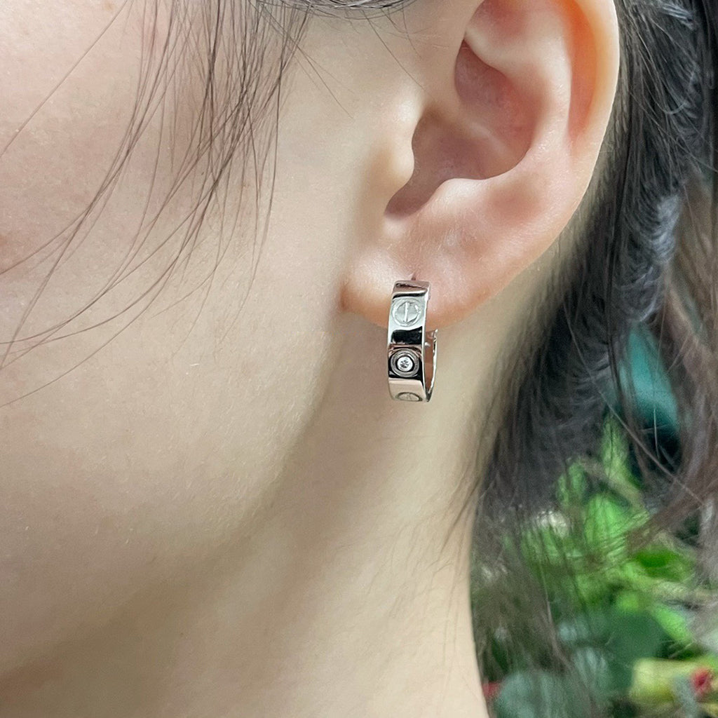 [Triumph Jewelry]LOVE EARRINGS 5.7MM 2 DIAMONDS