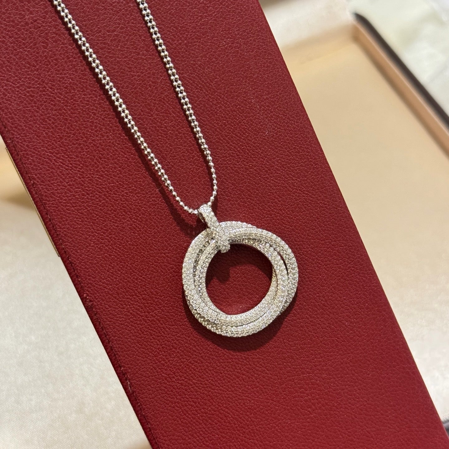 [Triumph Jewelry]TRINITY LARGE FULL DIAMOND  NECKLACE