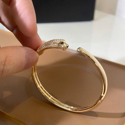 [Triumph Jewelry]PANTHERE HALF DIAMOND OPEN BRACELET