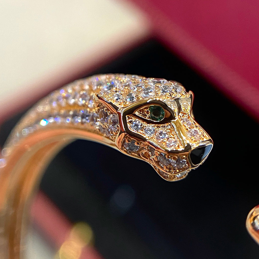 [Triumph Jewelry]PANTHERE HALF DIAMOND OPEN BRACELET