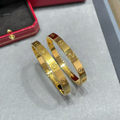 [Triumph Jewelry]LOVE BRACELET 6.1MM BRUSHED