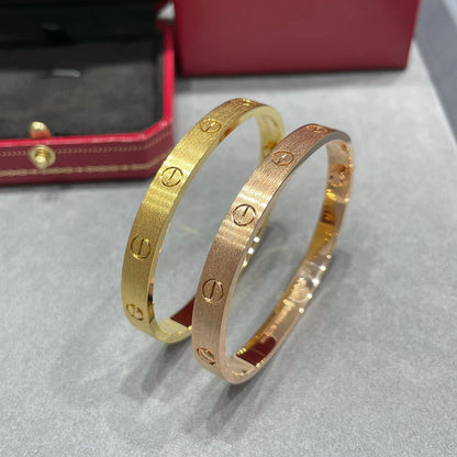 [Triumph Jewelry]LOVE BRACELET 6.1MM BRUSHED