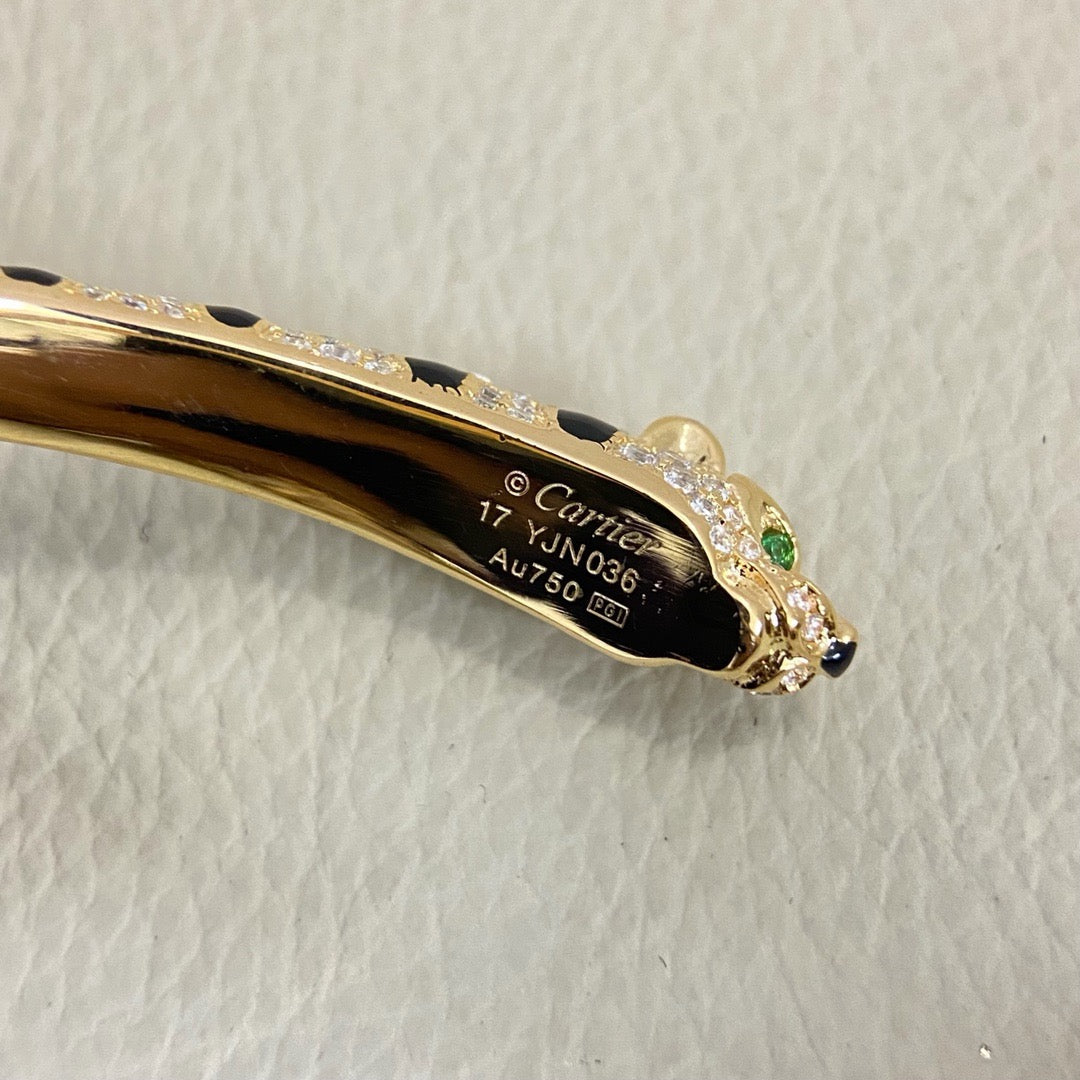 [Triumph Jewelry]PANTHERE DOUBLE HEADED HALF DIAMOND OPEN BRACELET