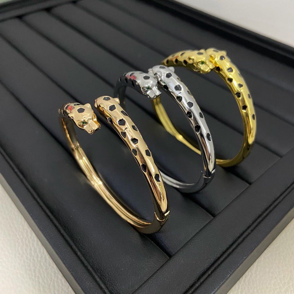 [Triumph Jewelry]PANTHERE DOUBLE HEADED OPEN BRACELET