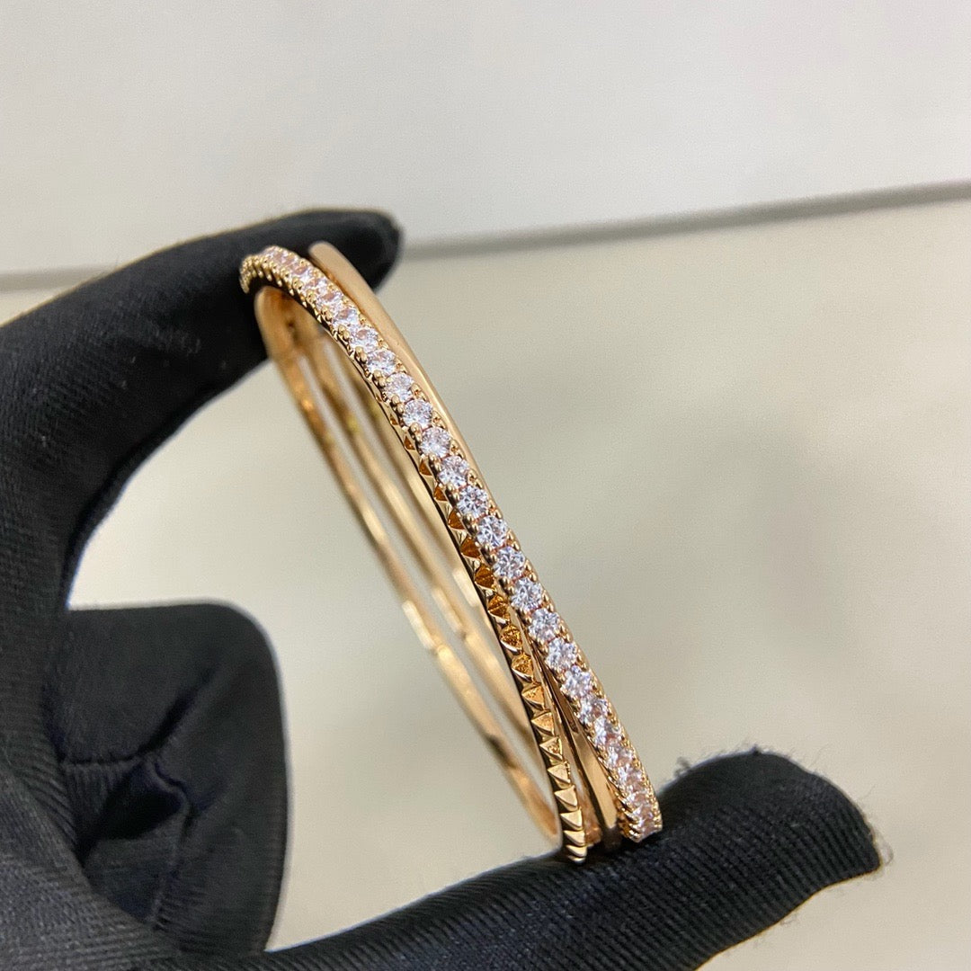 [Triumph Jewelry]ETINCELLE HALF-PAVED DIAMOND BRACELET