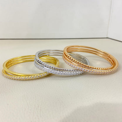 [Triumph Jewelry]ETINCELLE HALF-PAVED DIAMOND BRACELET