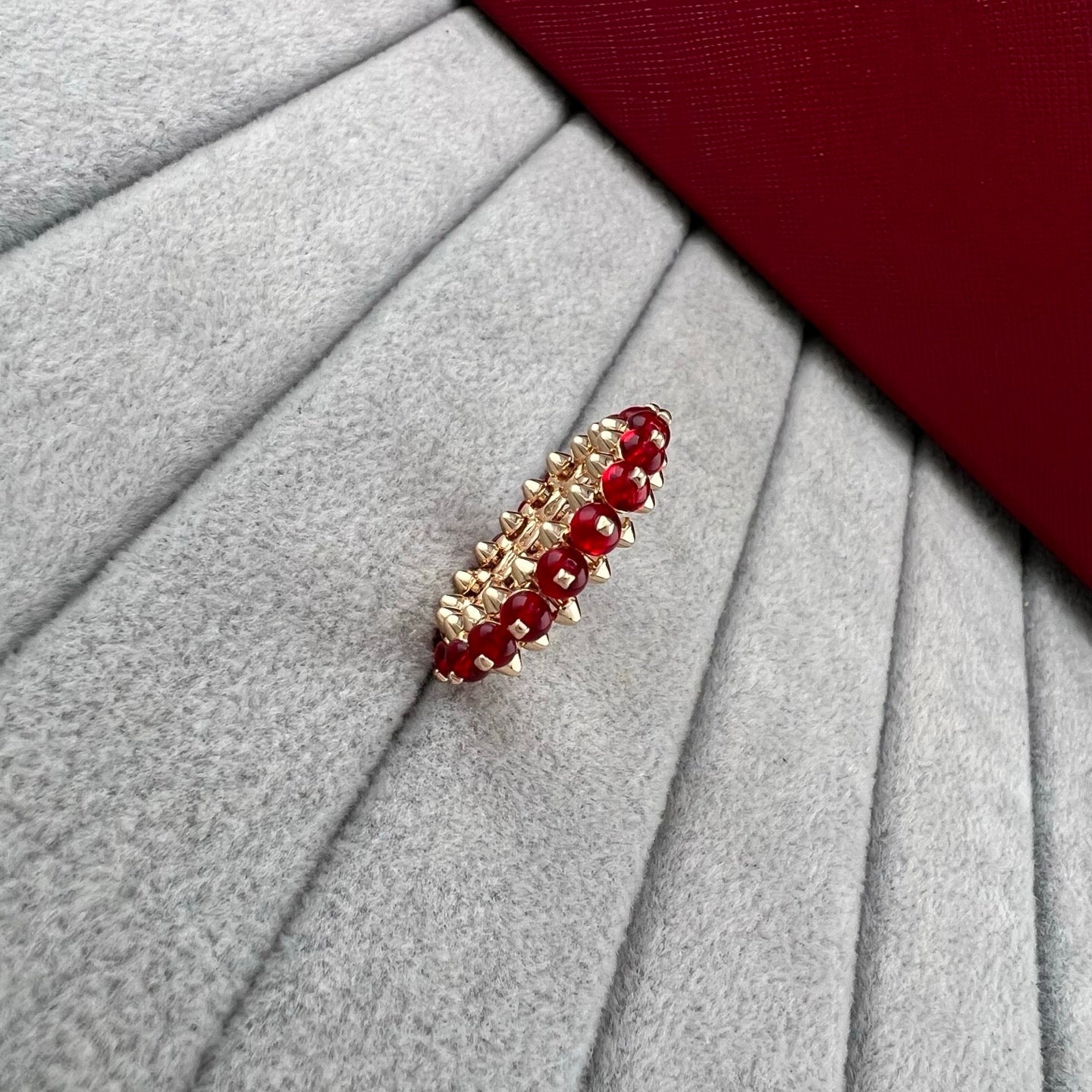 [Triumph Jewelry]PYRAMID COLORED STONE STUD RING
