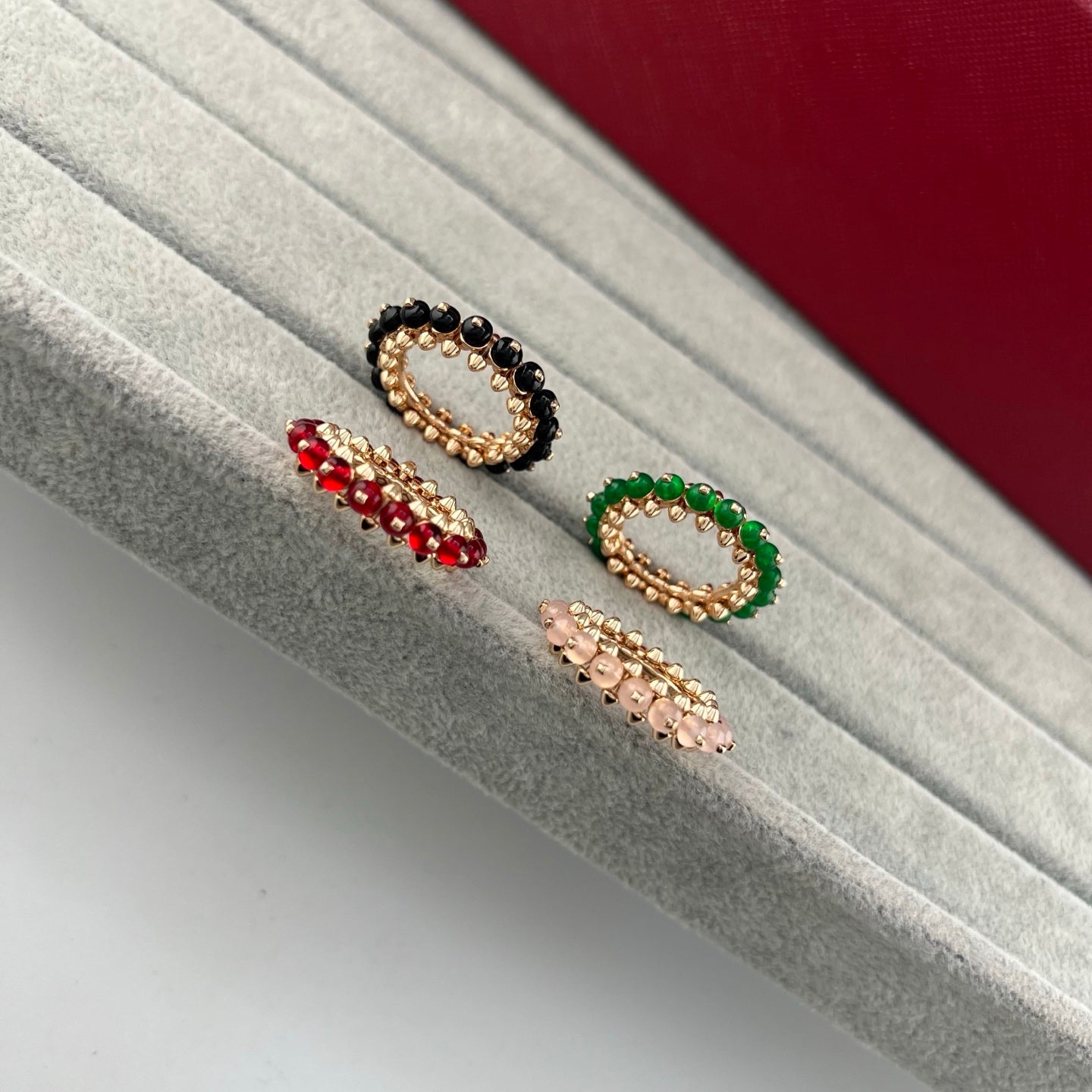 [Triumph Jewelry]PYRAMID COLORED STONE STUD RING